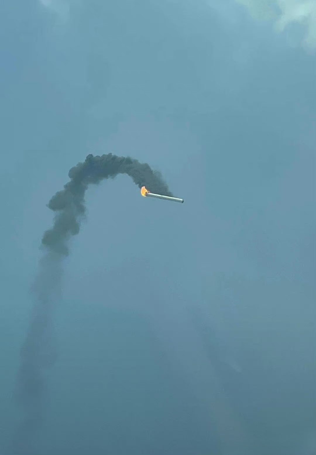  Chinese Rocket Crashes After Accidental Launch During Ground Test