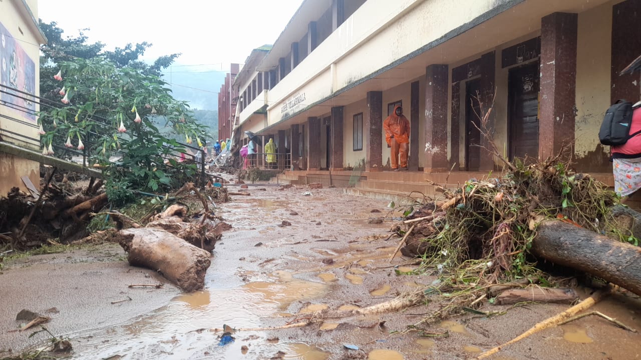  Kerala Braces for More Rainfall After Landslides Claim 158 Lives