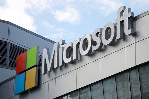  Global Microsoft Software Outage Disrupts Businesses and Airlines