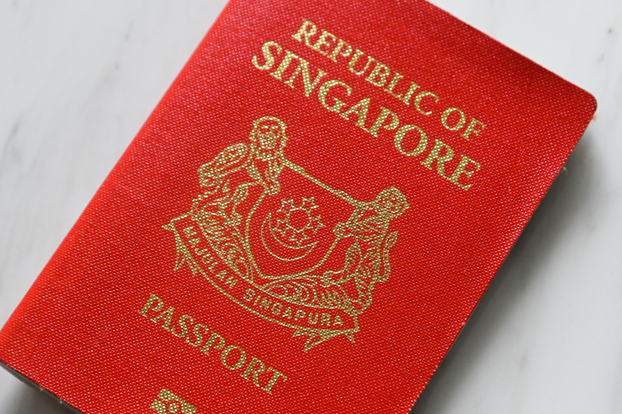  Global Passport Ranking 2024: Singapore Tops The List