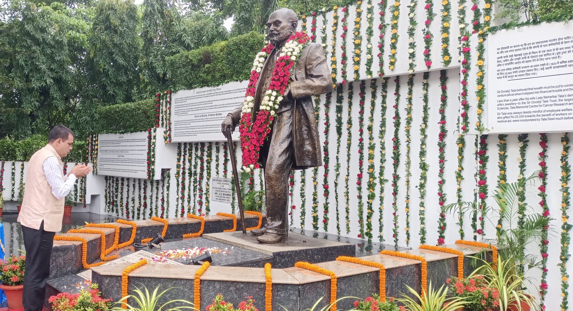  Tata Steel Celebrates 165th Birth Anniversary of Sir Dorabji Tata with Homage and Tributes