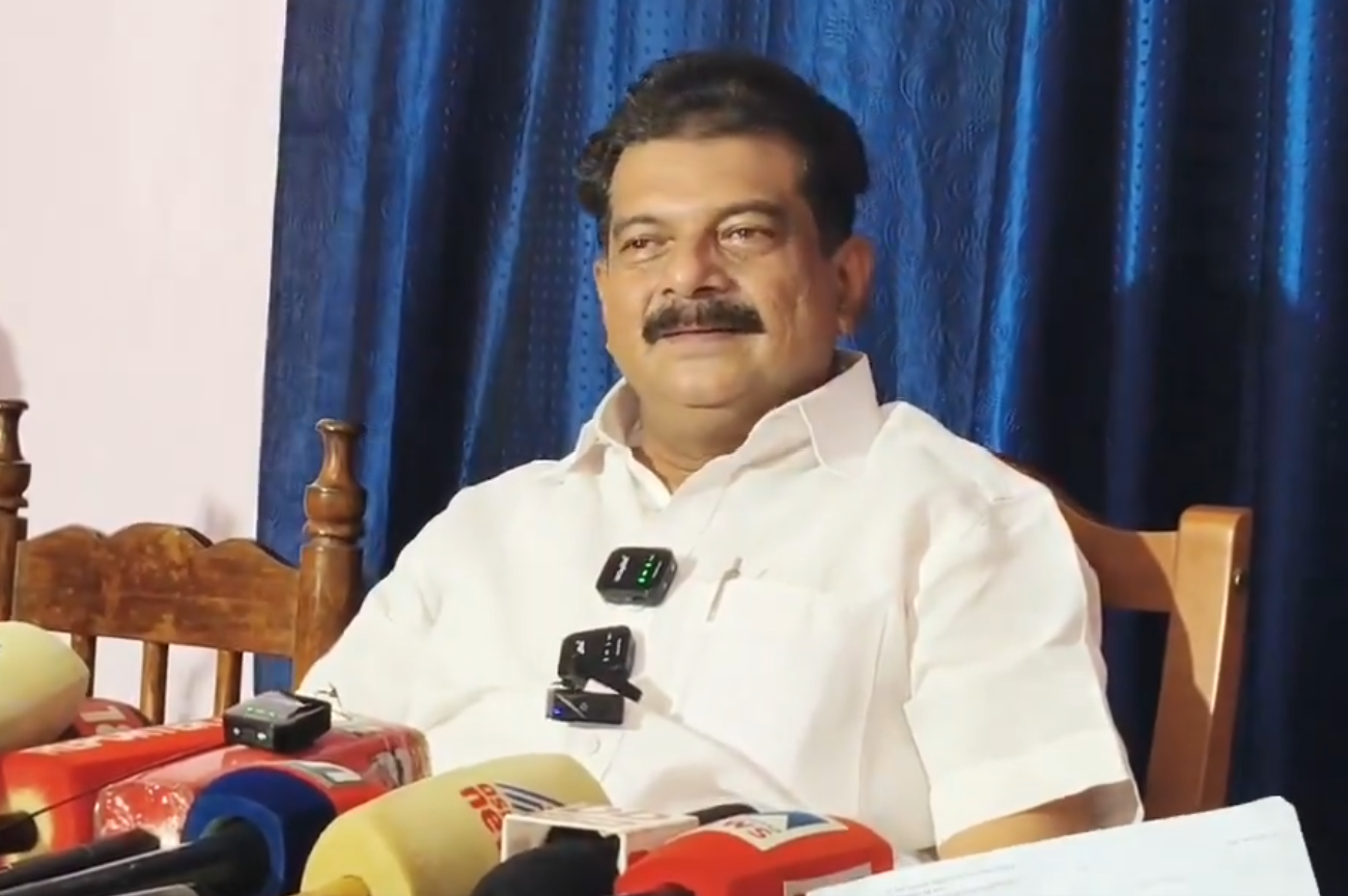  Kerala’s CPI-M Faces Internal Revolt as Independent MLA Alleges Wide-Ranging Corruption