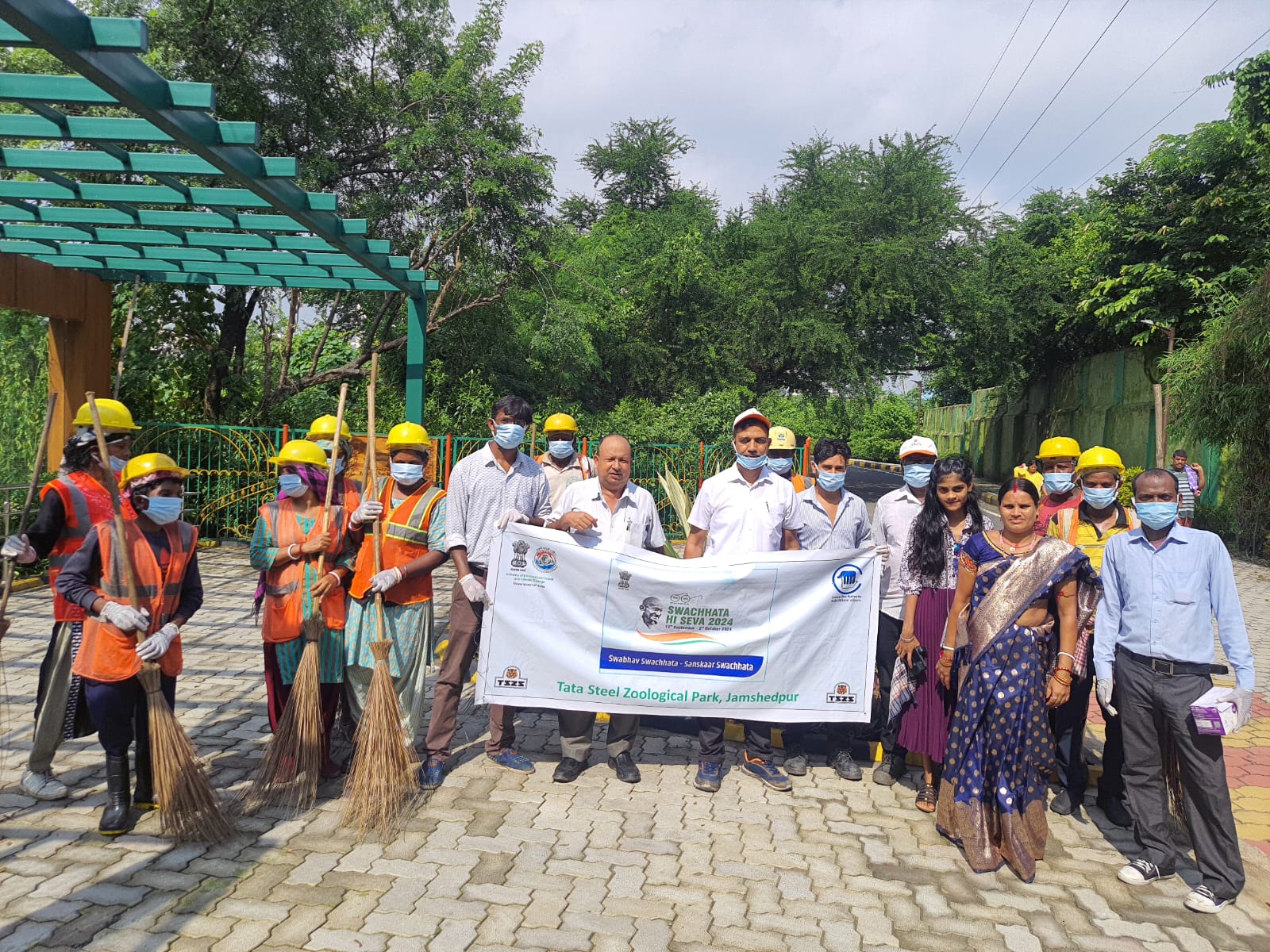  Tata Steel Zoological Park Conducts Cleanliness Drive and Health Checkup Camps under ‘Swachhata Hi Seva, 2024’ Campaign