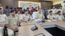 Sahibganj: 16 Caught Stealing Government Pipes, 3 Vehicles Taken by Police