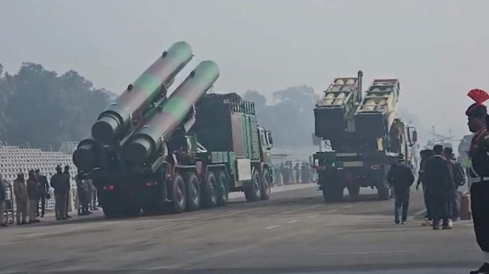 Republic Day Rehearsals Heat Up in Delhi with Army Show of Strength