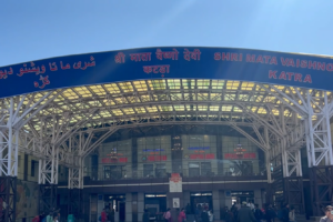 Trains Bring Fresh Wave of Visitors to Kashmir