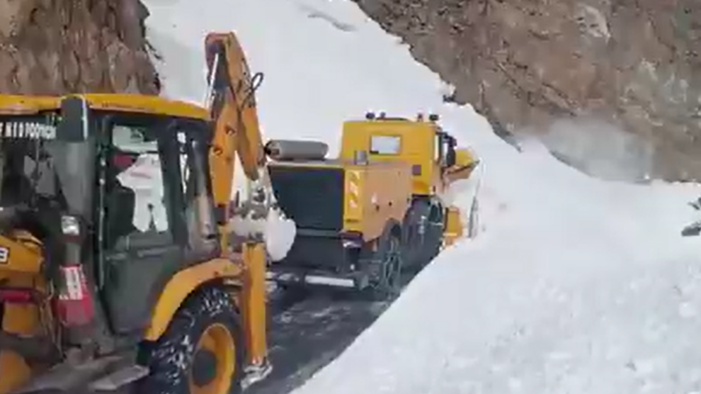 BRO's Bold Move: Mughal Road Reopens in Winter to Link Jammu and Kashmir