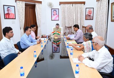 Governor Directs Renaming of "Bihar Eye Bank Trust" to "Jharkhand Eye Bank Trust"; Pushes for Advanced Eye Care