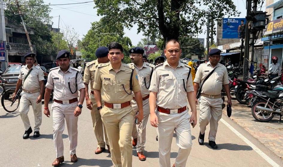 Operation 'Prahari': SP Mukesh Lunayat Hits the Streets to Reclaim Safety in Ramgarh