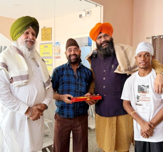 Pappu Sardar visits Takht Patna Sahib